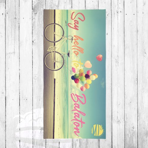 SAY HELLO BALATONOS STRANDTÖRÖLKÖZŐ